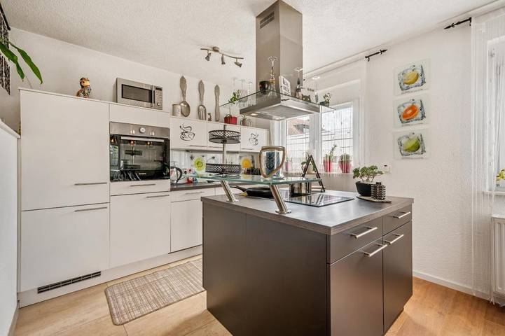 Ferienwohnung für 8 Personen, mit Sauna und Ausblick sowie Garten in Bensheim - 3