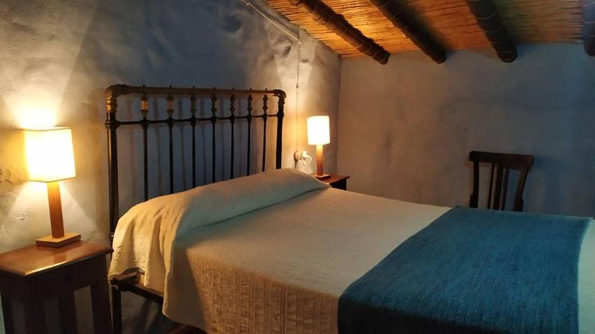 Casa rural para 4 personas, con terraza en Casabermeja - 2