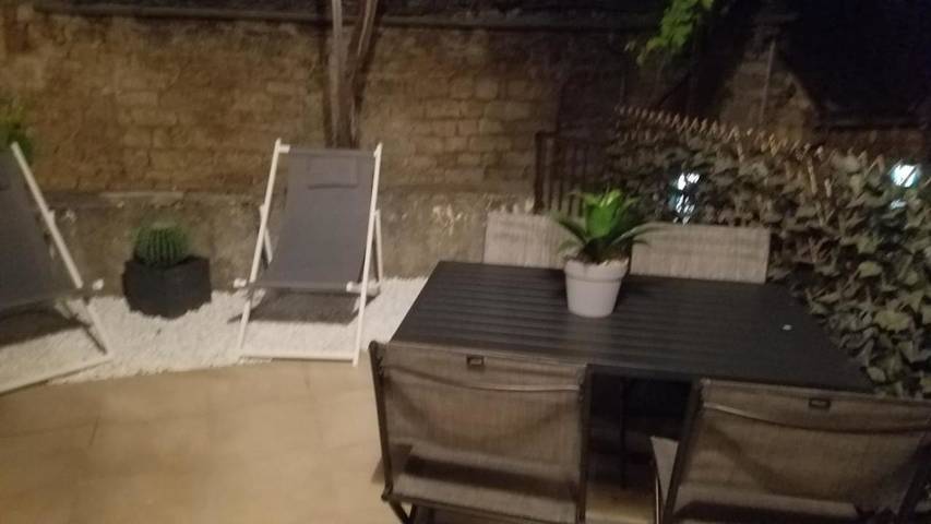 Location de vacances pour 2 personnes, avec piscine et balcon à Sainte-Enimie - 4