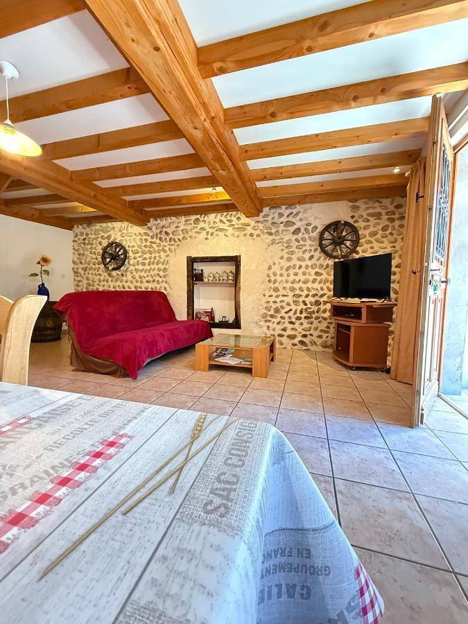 Location de vacances pour 4 personnes à Chazey-sur-Ain