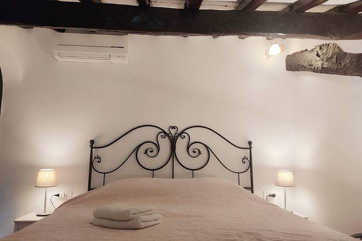 Podere I Rovai-apt Il Rifugio-amazing view Tuscany in Pietrapiana, Reggello