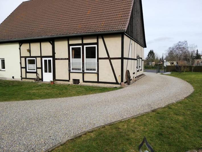 Ferienhaus für 4 Personen, mit Terrasse und Garten