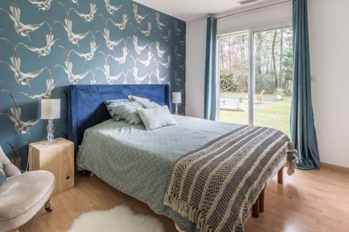 Location de vacances pour 8 personnes, avec terrasse et jardin à Gradignan - 4