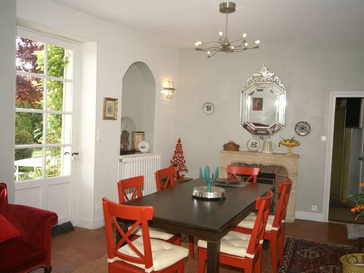 Location de vacances pour 6 personnes, avec terrasse à Yèvre-la-Ville - 3