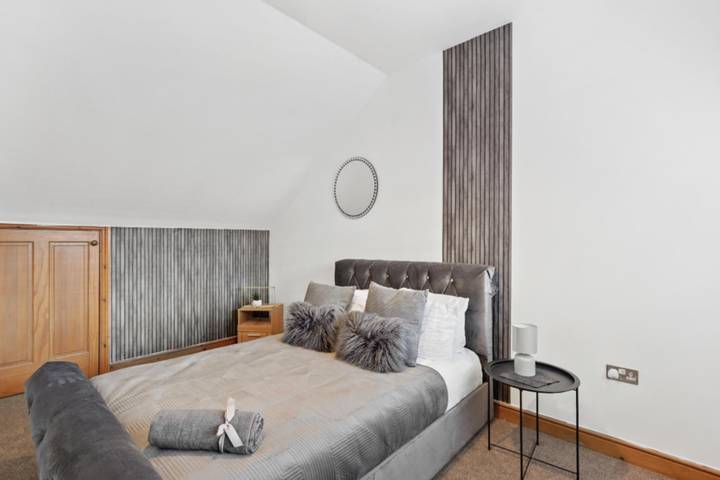 Casa de vacaciones para 8 personas, con jardín y jacuzzi, Se admiten mascotas - 1