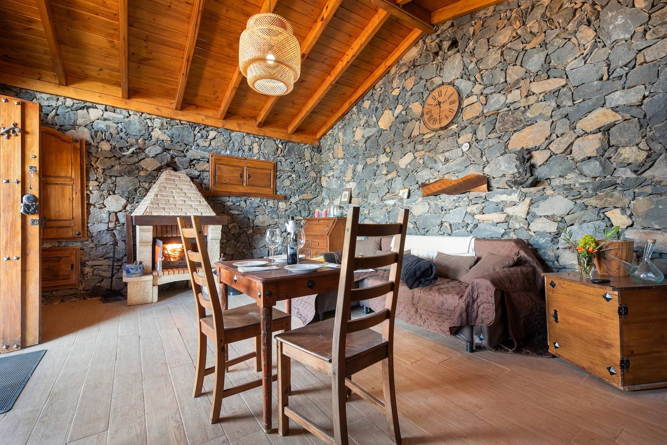 Casa Rural Tenerife Relax mit Meerblick, Privater Terrasse und Wlan in Santa Úrsula, Teneriffa Nord