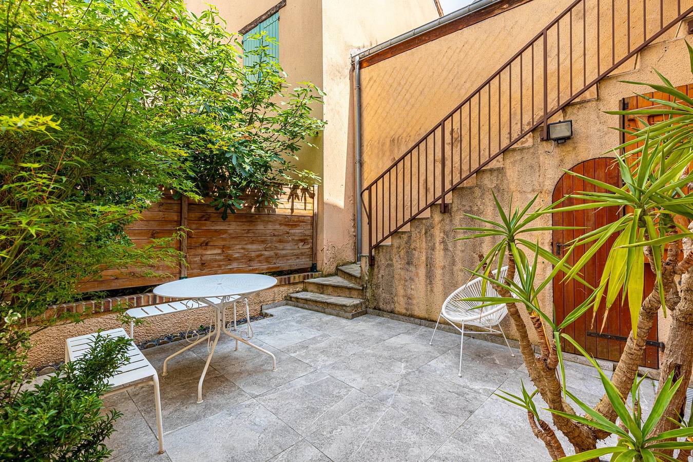 Guestready - Bright Haven with private courtyard in Nanterre, Altos del Sena