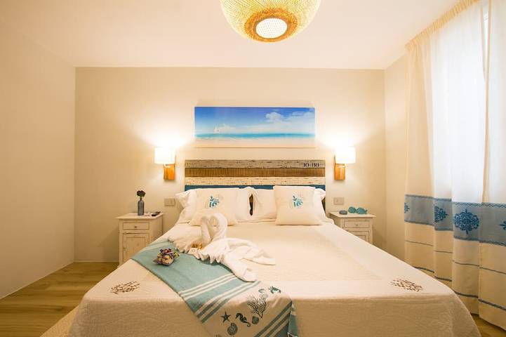 Levante - Wunderschöne Villa mit Pool und Panoramablick auf die Bucht von Foxi Manna in Foxi Manna, Tertenia