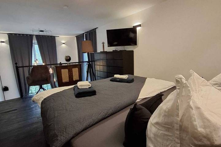 Ferienwohnung für 6 Personen, mit Whirlpool und Terrasse sowie Garten und Sauna in Kruft - 3