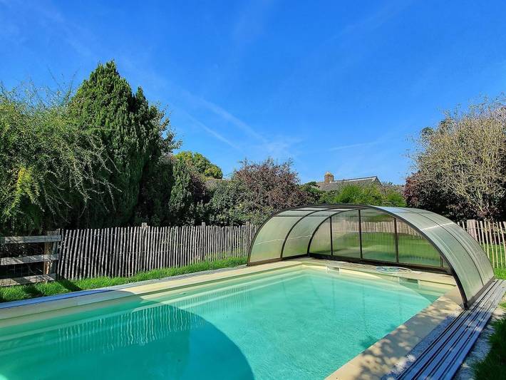 Gîte pour 4 personnes, avec piscine ainsi que terrasse et jardin à Mont-Dol - 3