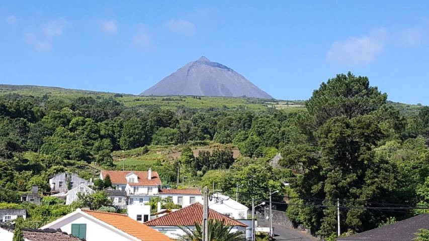 Casa de férias para 3 pessoas, com Terraço em São Roque do Pico