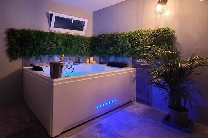 Chambre d’hôte pour 2 personnes, avec jacuzzi et sauna dans le Lot