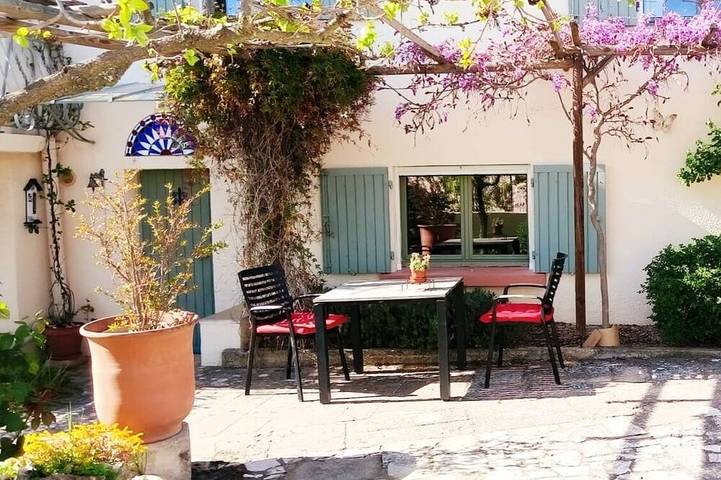 Appartement de vacances pour 2 personnes, avec Terrasse ainsi que Jardin et Piscine