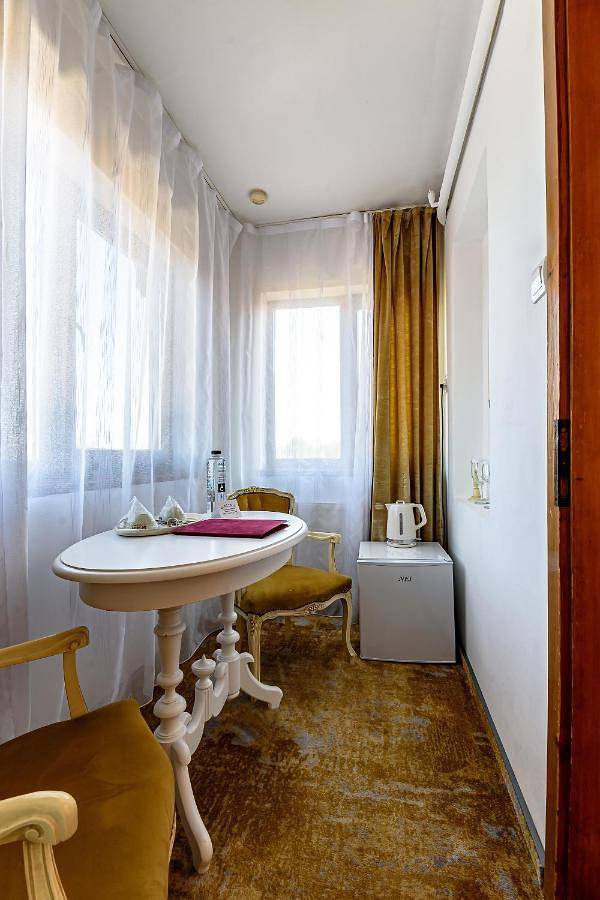 Gîte pour 3 personnes, avec jacuzzi ainsi que jardin et terrasse dans Deva (Roumanie) - 4