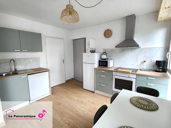 Appartement entier, Appartement 1er étage - 2 pers. in Luxeuil-les-Bains, Haute-Saône