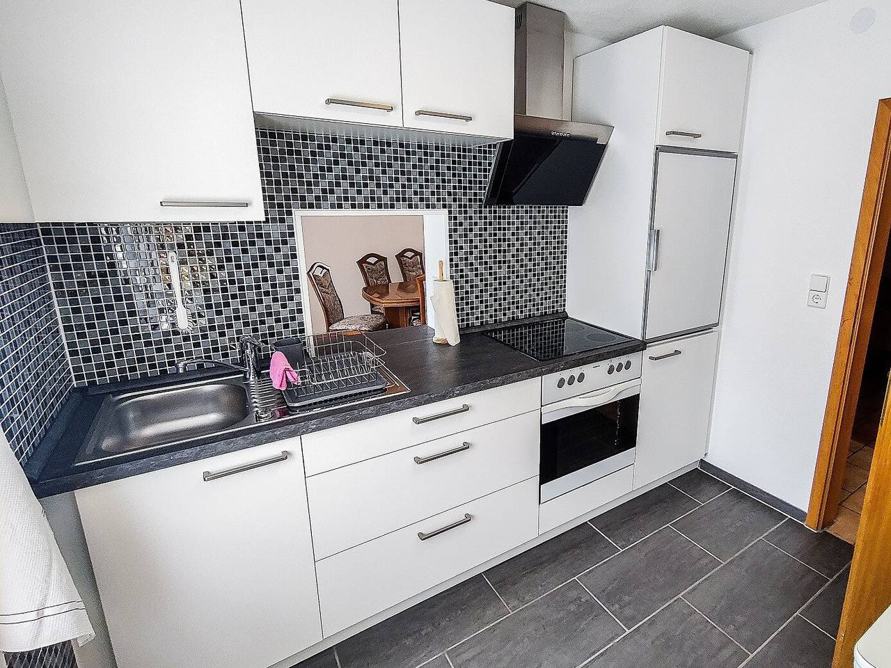 Ganze Wohnung, Ferienwohnung 'Ella' mit Bergblick, privater Terrasse und Wi-Fi in Todtnau, Südschwarzwald