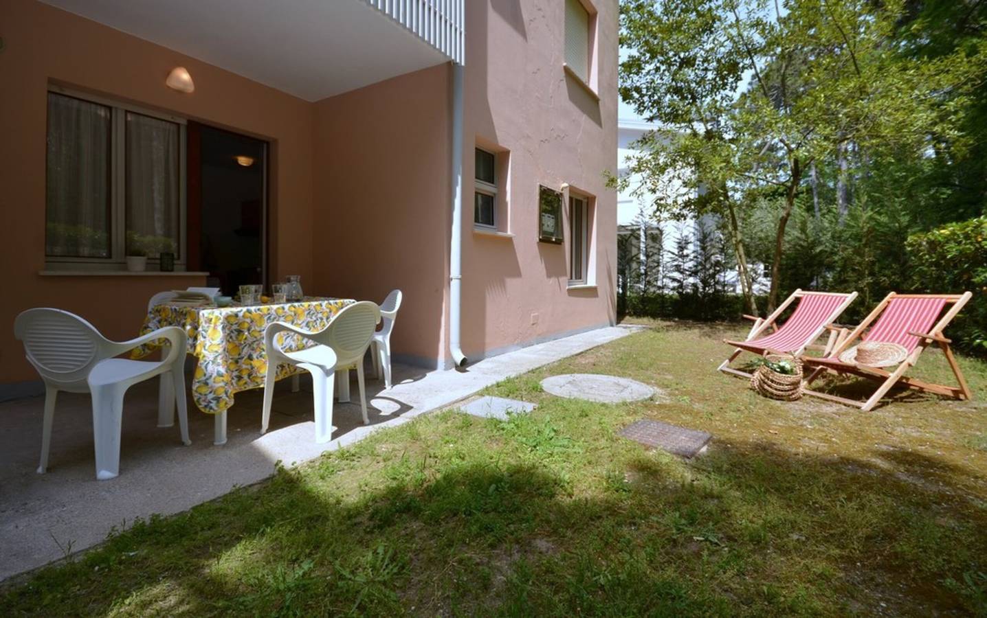 Appartamento intero, Oasi nella pineta-Tranquillo alloggio nella natura in Lignano Pineta, Lignano Sabbiadoro