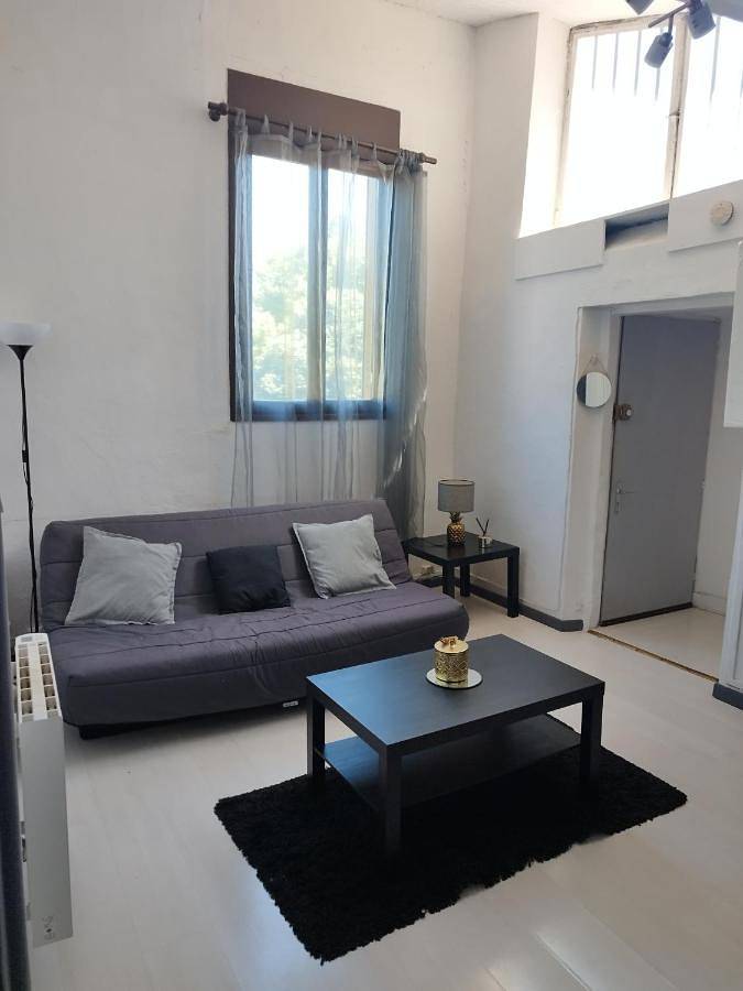 Appartement entier, Charmant T3 au Cœur de Grenoble in Grenoble, Isère