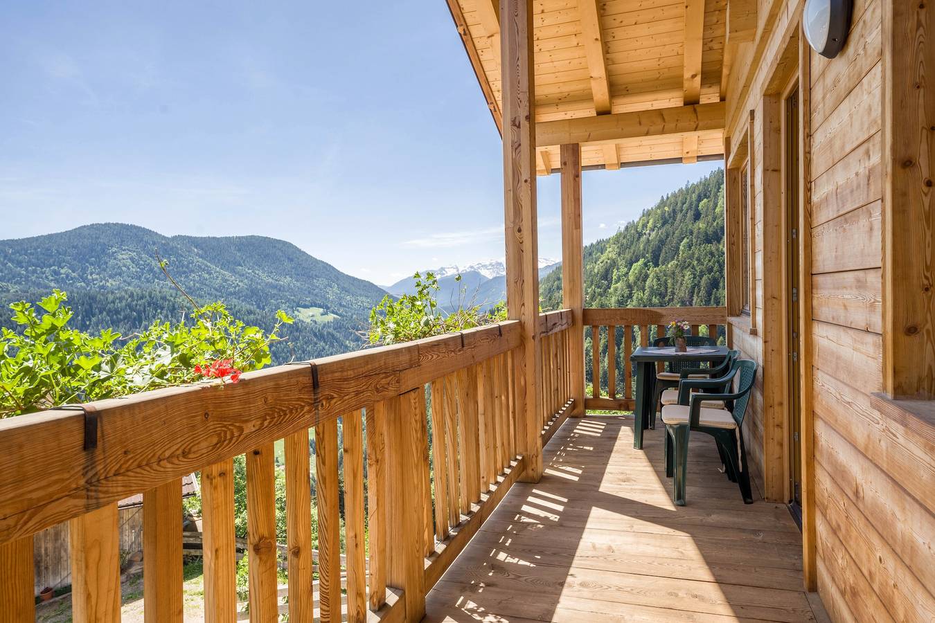 Agriturismo per 4 Persone in Lauregno, Alpi della Val di Non