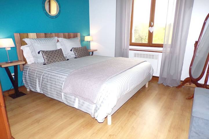 Location de vacances pour 2 personnes, avec terrasse et jardin à Prats-de-Carlux - 2