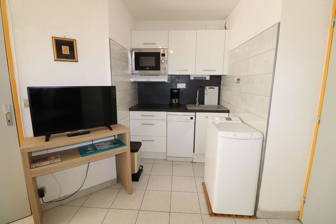 Appartement de vacances entier, 2 pièces cabine tout équipé en Rdc grande terrasse piscine in Le Grau-du-Roi, Côte d'Améthyste