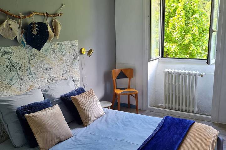 Location de vacances pour 9 personnes, avec Terrasse et Jardin à Bourg-Argental - 3