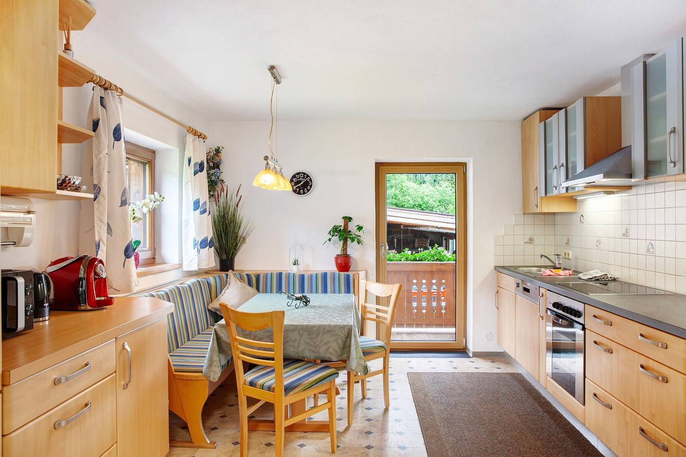Ganze Wohnung, Ferienwohnung 'Appartment Stockeben' mit Bergblick, privater Terrasse und Wlan in Wildschönau, Kaisergebirge