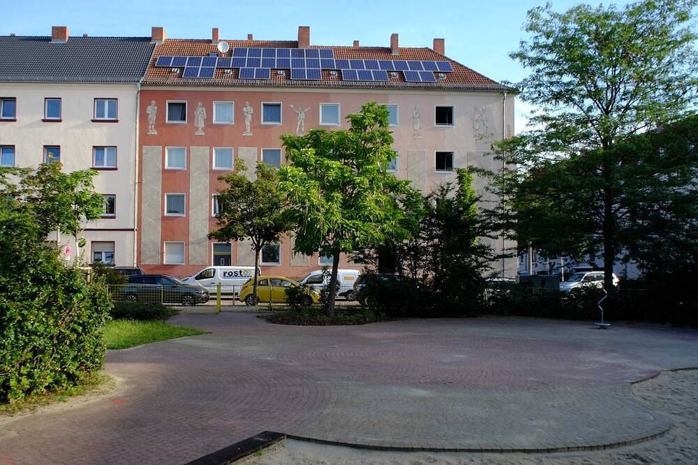 Ganze Wohnung, Wohnung B - 2 - Stadt-Apartments Wichernstraße in Wittenberg, Wittenberg (Landekris)