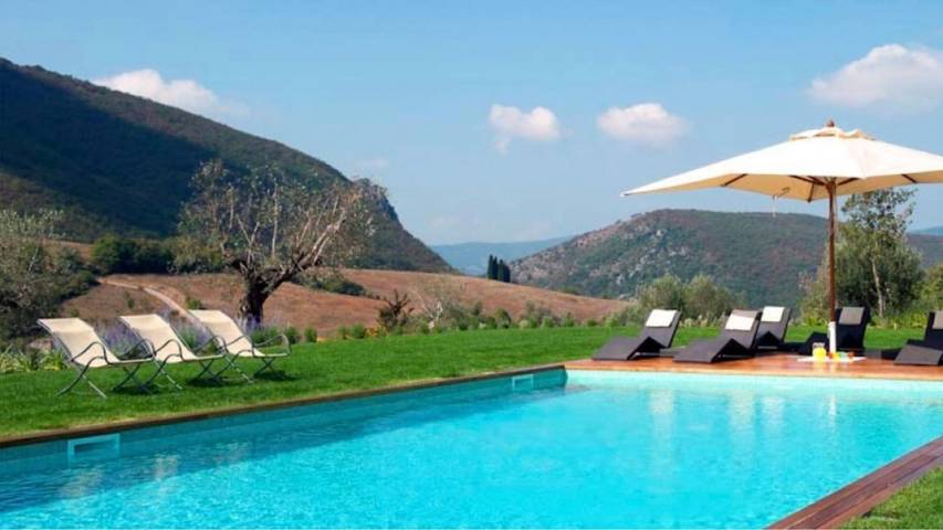 Villa for 12 people, with Garden in Perugia