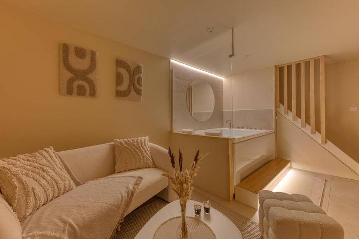 Location de vacances pour 2 personnes, avec Jacuzzi à Villenoy