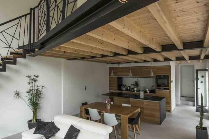 Gîte pour 6 personnes, avec jardin ainsi que balcon et piscine à Saint-Médard-en-Forez