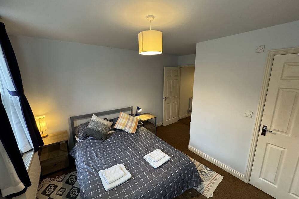 Central Oxford Townhouse with Free Parking & Garden in Oxford, Oxfordshire