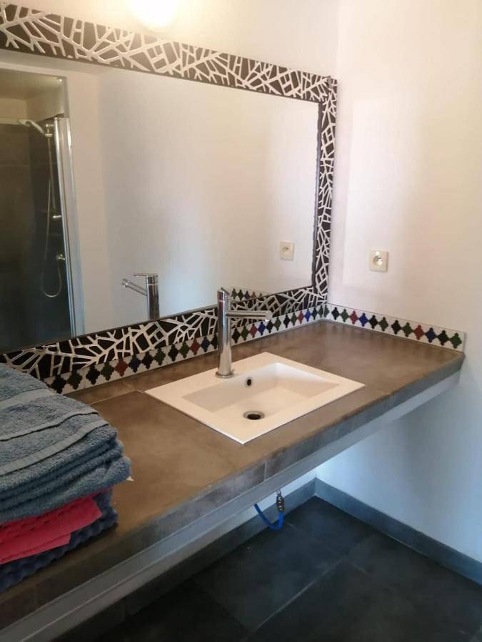 Location de vacances pour 4 personnes, avec Terrasse ainsi que Jardin et Vue dans Plage La Franqui - 4