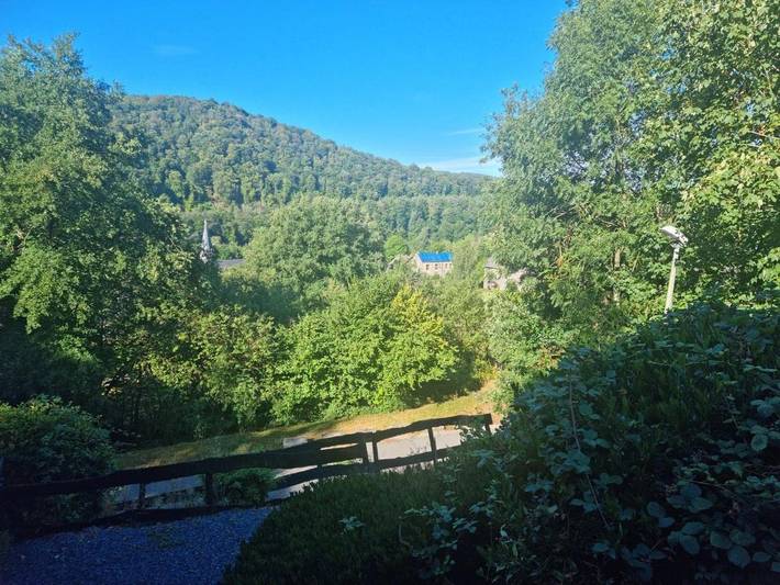 Gîte pour 4 personnes, avec vue et terrasse, animaux acceptés dans Membre - 2