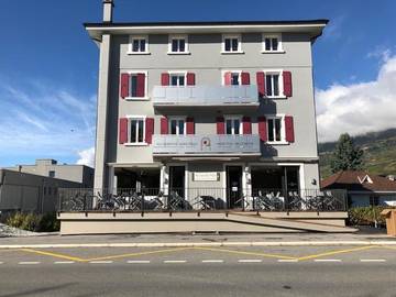 Hôtel pour 5 personnes, avec terrasse et vue à Conthey
