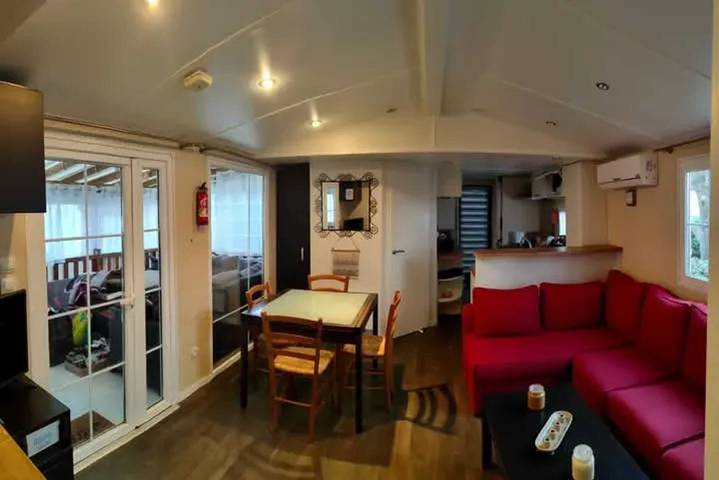 Location de vacances pour 6 personnes, avec terrasse et piscine à Saint-Augustin - 4