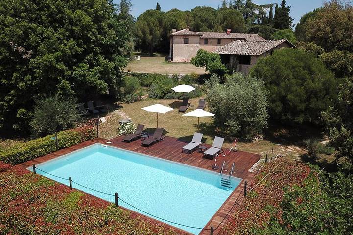 Ferienhaus für 4 Personen, mit Terrasse und Pool sowie Garten, mit Haustier - 1