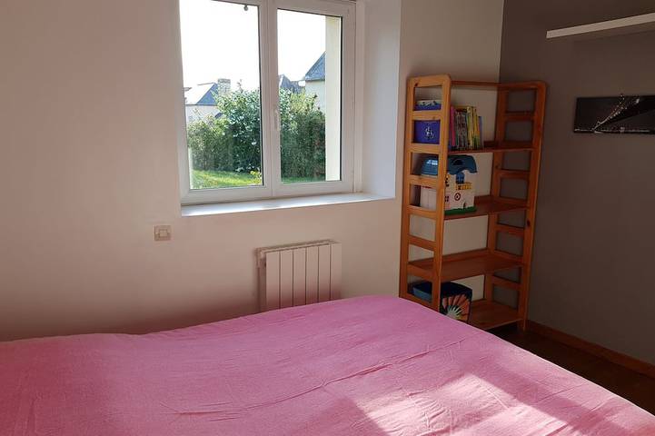 Location de vacances pour 8 personnes, avec jardin et terrasse à Irodouër - 4