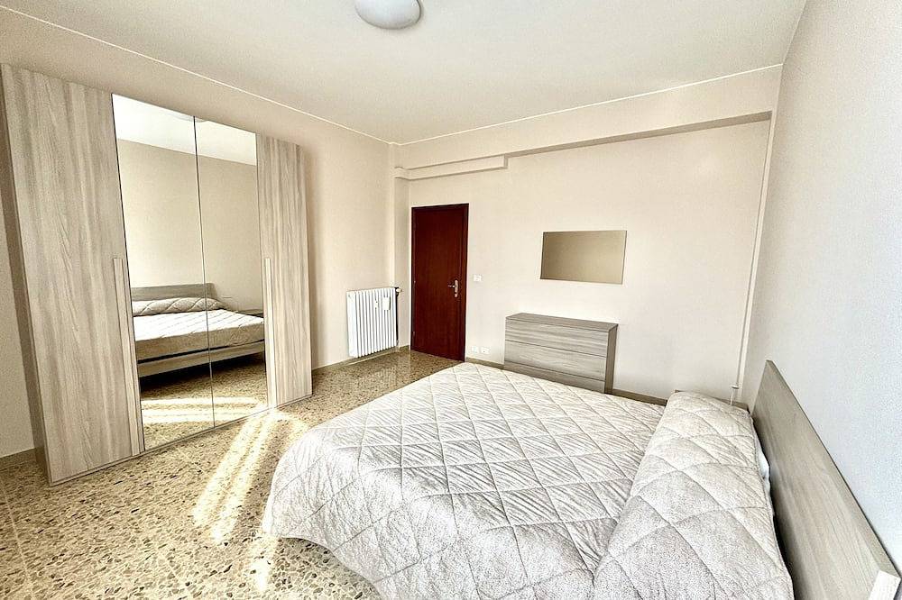 Apartamento entero, The Third Floor 2 Km from Maranello (Mo) - Cin: It036019C24Hw38H4Z in Maranello, Provincia de Módena