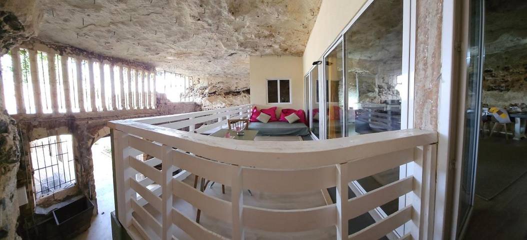 Location de vacances pour 2 personnes, avec terrasse ainsi que jacuzzi et sauna à Châteaudun - 3