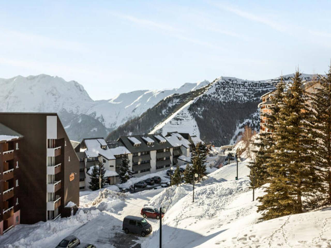 Ganze Wohnung, Ferienhaus in Alpe d'Huez in der Nähe der Pisten in Huez, Nationalpark Écrins