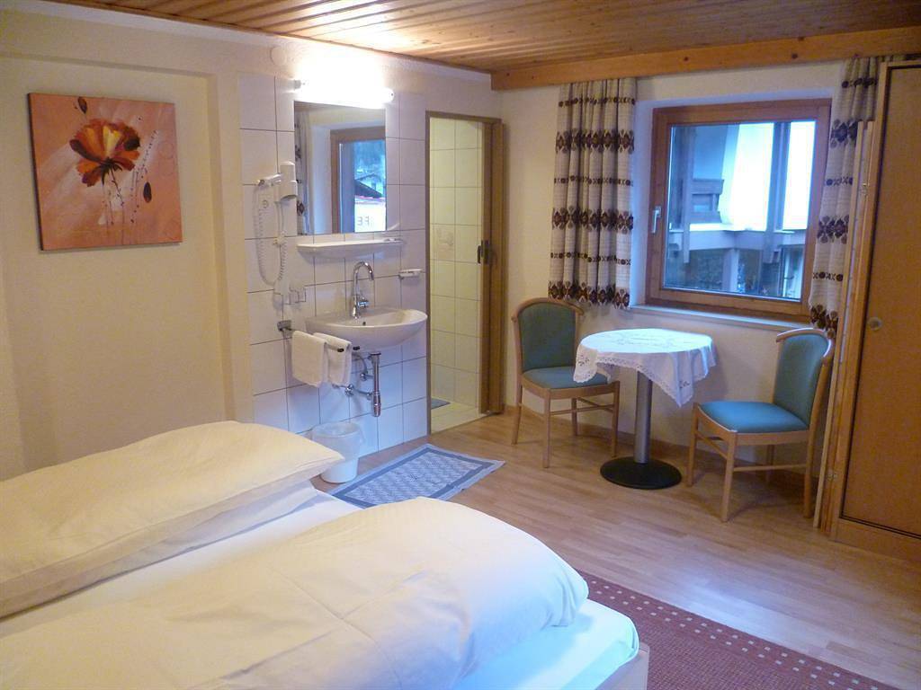 Ganze Ferienwohnung, Appartement Achblick in Längenfeld, Ötztal