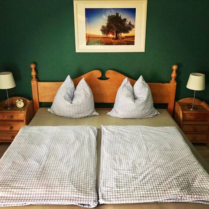 Ferienwohnung für 3 Personen, mit Balkon und Terrasse sowie Garten und Sauna am Brombachsee