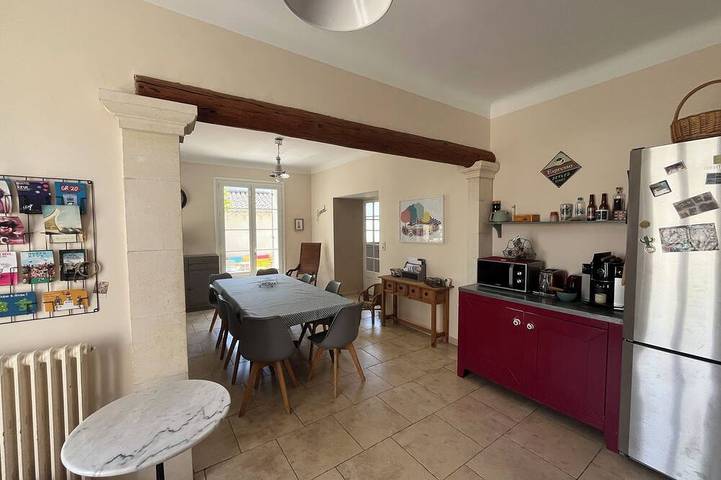 Gîte pour 9 personnes, avec piscine et jardin à Le Thor - 2