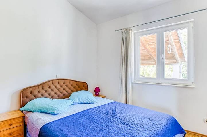 Ganze Wohnung, Ferienwohnung am Meer in Stomorska in Stomorska, Solta