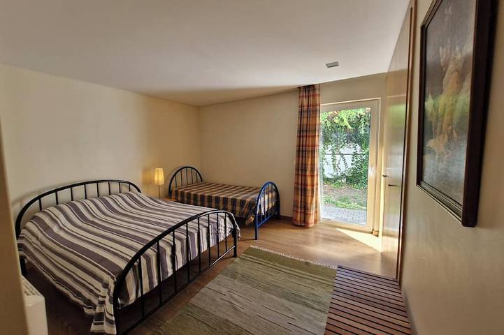 Location de vacances pour 5 personnes, avec jardin, animaux acceptés dans Fernão Ferro - 4