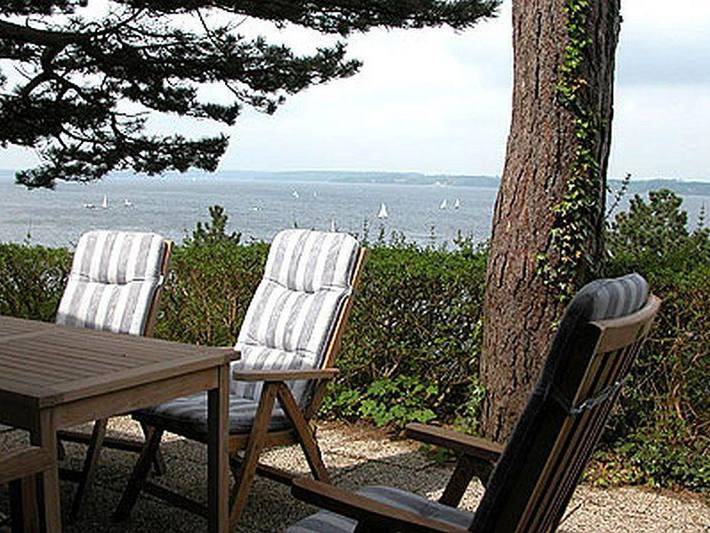 Ferienhaus mit Meerblick für 6 Personen, mit Garten und Terrasse sowie Seeblick in Stadt Glücksburg - 2