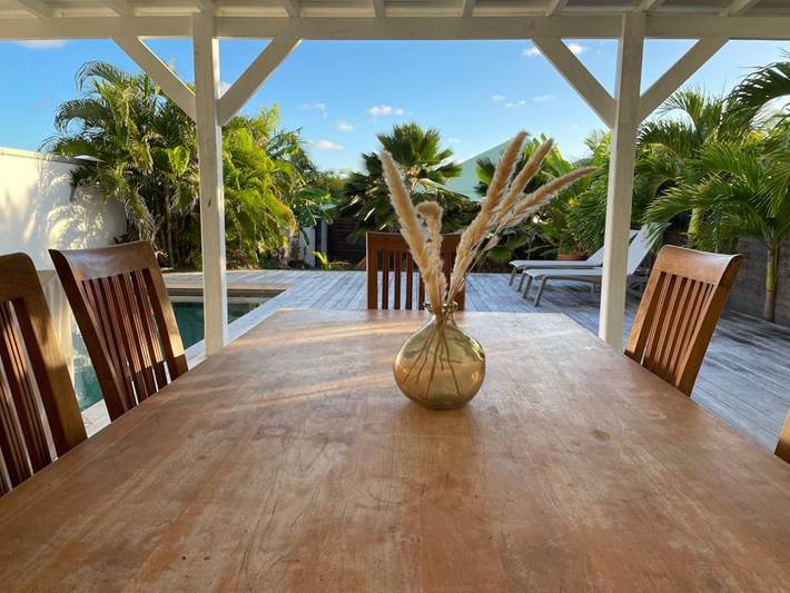 Villa für 6 Personen, mit Pool und Balkon in St. Martin