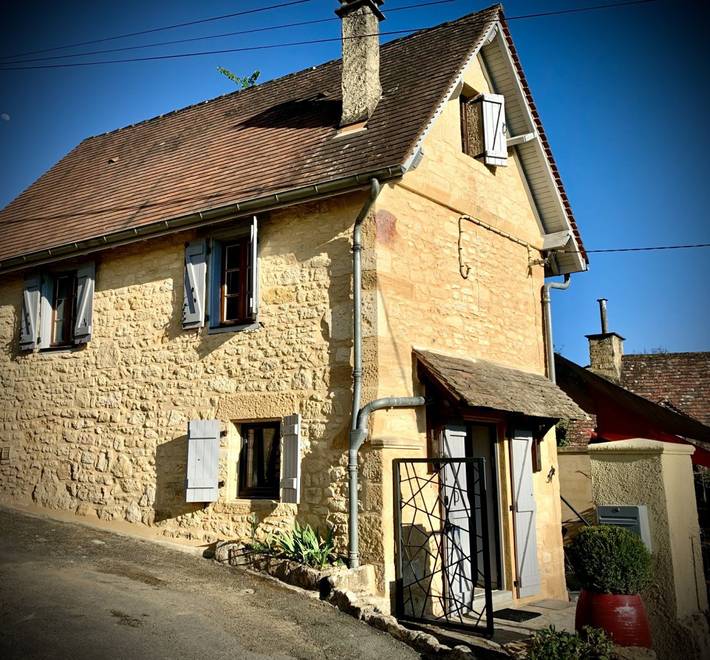 Gîte pour 2 personnes, avec jacuzzi ainsi que terrasse et jardin, animaux acceptés à Groléjac - 2