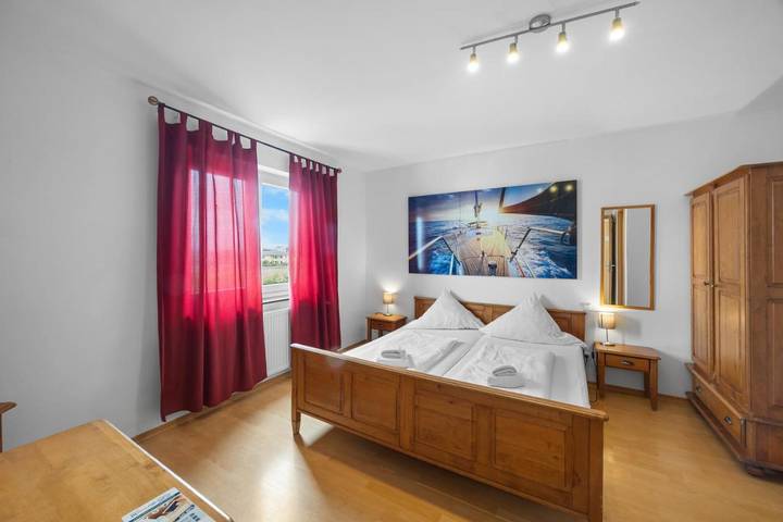 BnB für 2 Personen, mit Terrasse und Garten in Rust - 2